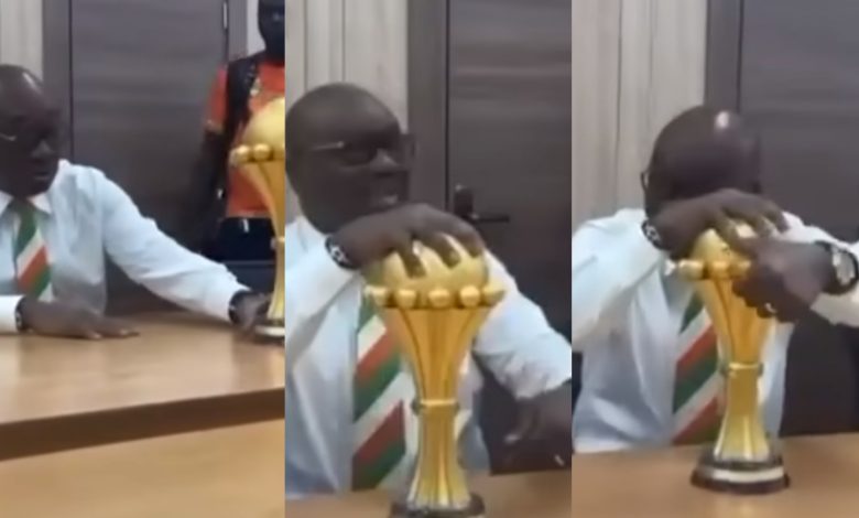 Yacine Idriss Diallo ironise avec le trophée