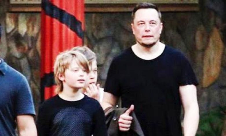 Elon Musk et son fils qui a changé de nom et de sexe