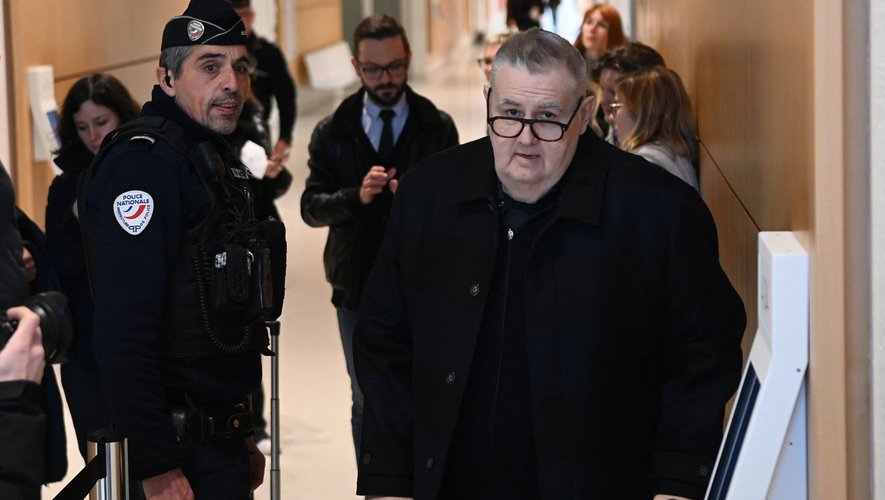 Pierre Ménès condamné à deux mois de prison avec sursis dans l’affaire d’agressions sexuelles