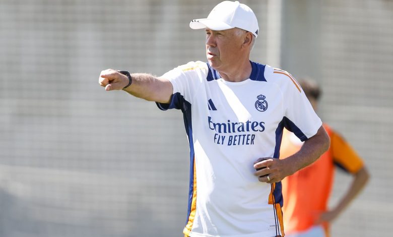 Carlo Ancelotti en séance d'entraînement aux Etats Unis