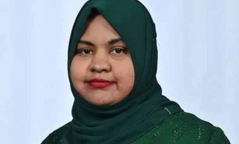 Fathimath Shamnaz, secrétaire d'état accusée de sorcellerie contre le président de la république des Maldives.