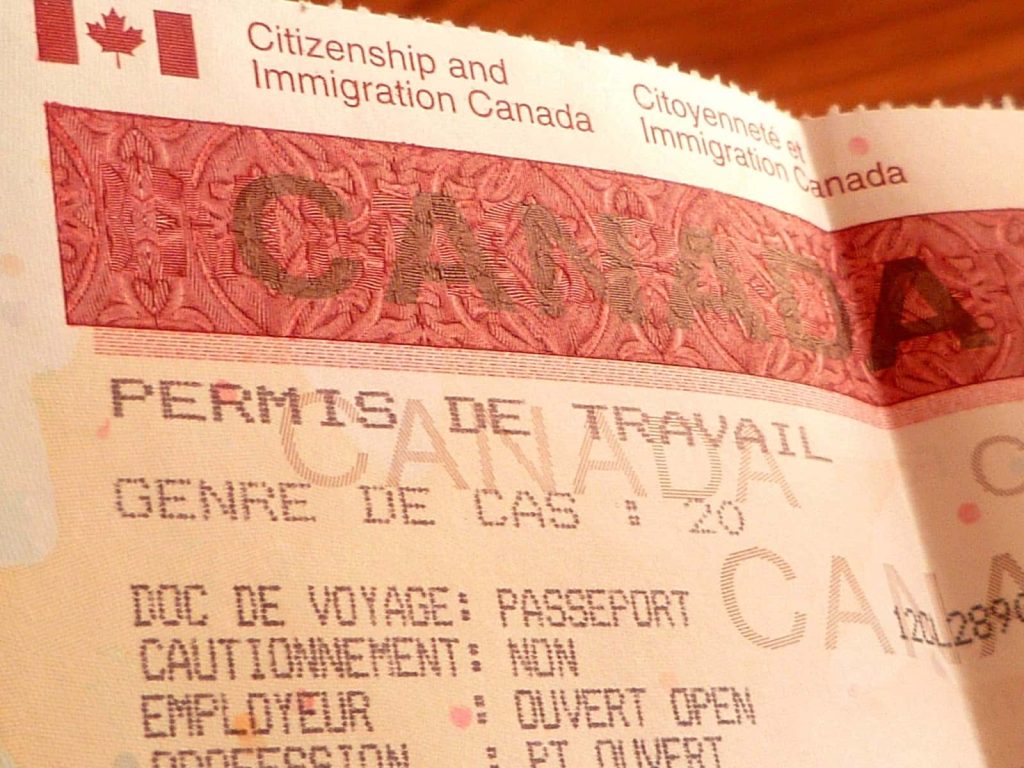 Permis de travail Canadien, image d'illustration 