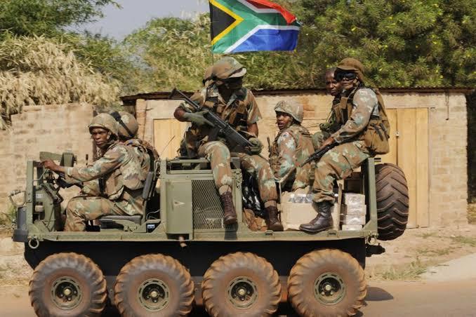 Soldats sud-africains à Goma ð¨ð©